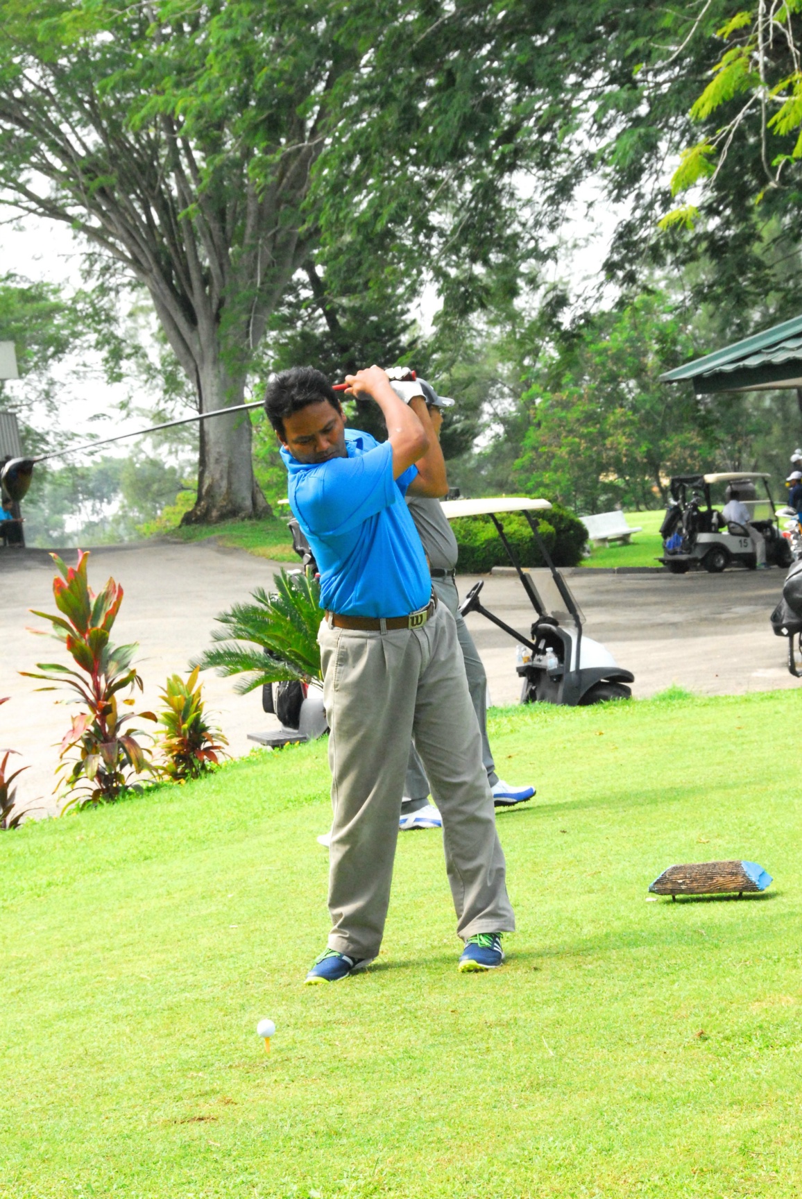 PRO15 157 GOLF DSC 0428.JPG